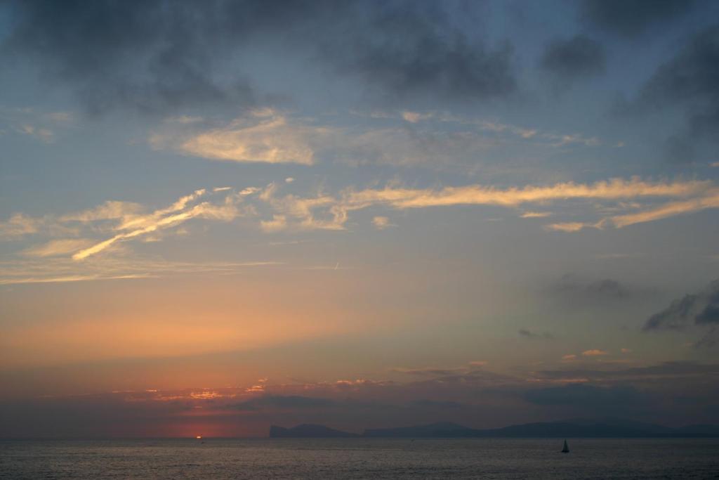 B&B Blue Wave Alghero Luaran gambar